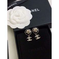 Unclassified Brand Earrings